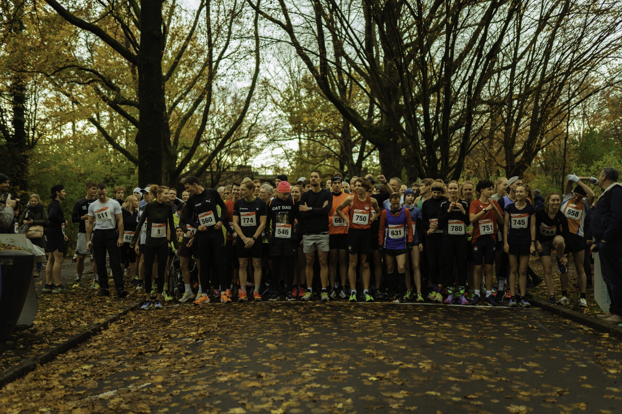 Über 700 Läufer*innen Beim Diesjährigen Hermann-Löns-Park-Lauf - Turn ...